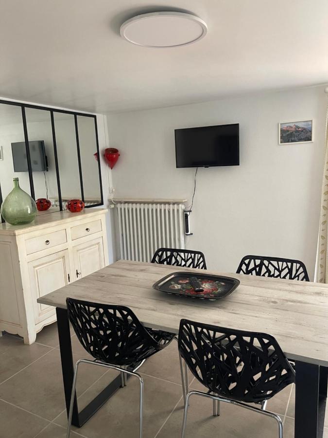 Les Flo Location Aigues-Mortes Exterior foto